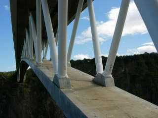 Pont sur le Bras de la Plaine