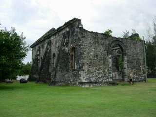 Ruines de l'église de Champ-Borne