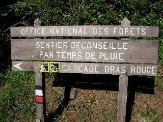 Sentier de la cascade du Bras Rouge