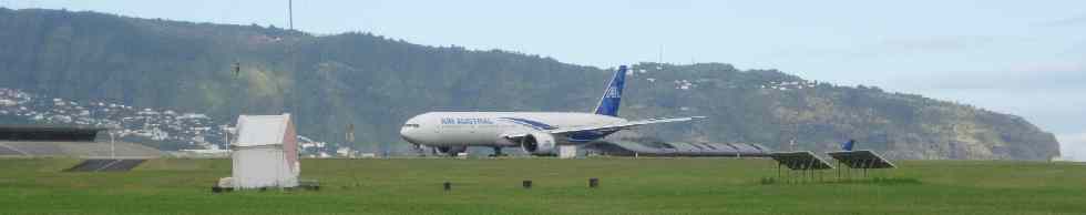 B777 d'Air Austral  Gillot