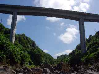 Pont sur la rivire d'Abord