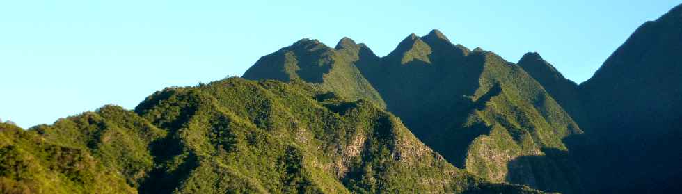 Massif du Dimitile partie ouest, vers le Bras de Cilaos