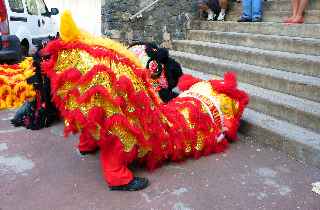 Danse du Lion  la Mdiathque de St-Pierre