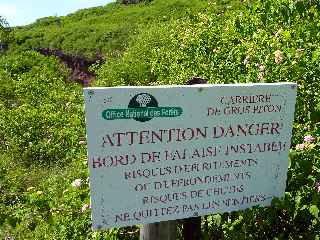 Fort de l'Etang-Sal -  Attention, carrires