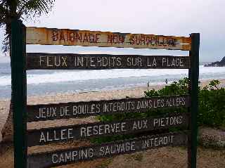 Plage de Grande Anse - Panneaux