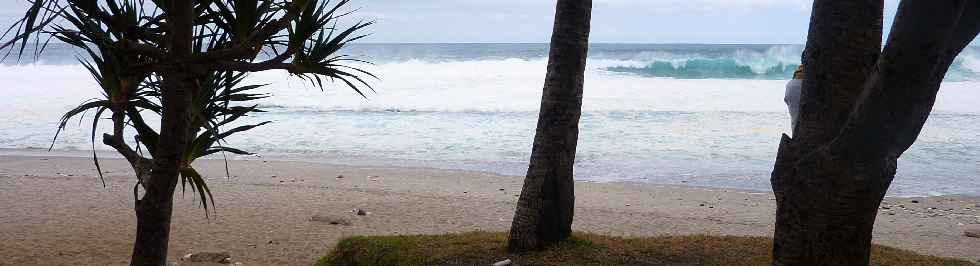 Plage de Grande Anse - houle du 3 aot 2011 -