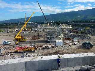 Chantier de la construction du pont sur la rivire Saint-Etienne - Aot 2011 - P8