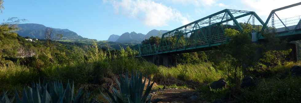 Pont mtallique de l'Entre-Deux