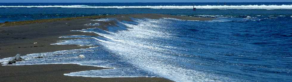 Etang-Sal les Bains 2011 -  Pointe des Sables