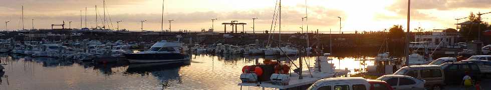 Festival Fanal 2011 -  Soleil couchant sur le port