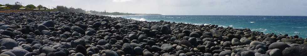 St-Louis -  Etang du Gol - Cordon littoral de galets