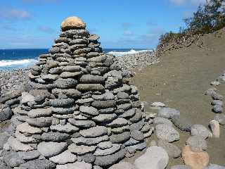 Sentier littoral de l'Etang du Gol  l'Etang-Sal les Bains - Cairn