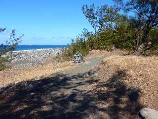 Sentier littoral de l'Etang du Gol  l'Etang-Sal les Bains -