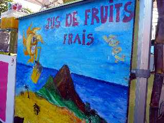 Marché forain de St-Pierre - Janvier 2012 - Jus de fruits
