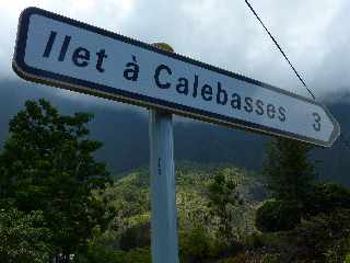 Palmiste Rouge -  Vers Ilet  Calebasses