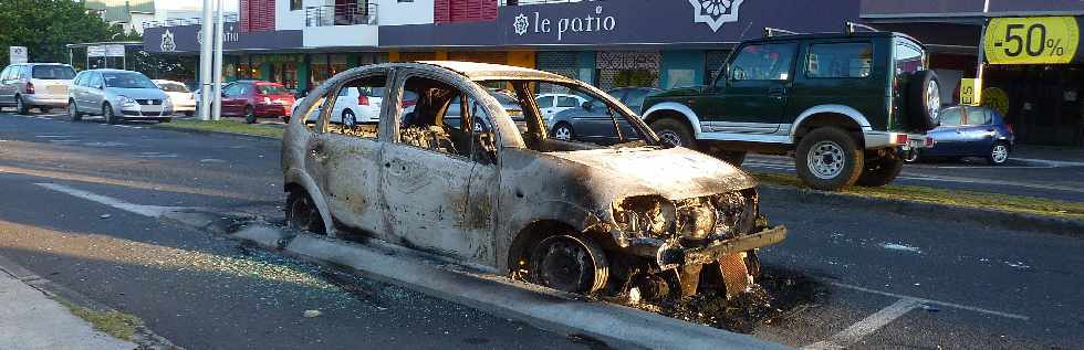 25 février 2012 - Violences urbaines à St-Pierre