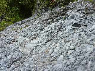 Bras de la Plaine (Sentier du Pont d'Yves) - Laves prismes