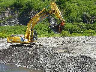 4 avril 2012 - Travaux de rtablissement du passage au Ouaki