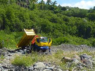 4 avril 2012 - Travaux de rtablissement du passage au Ouaki