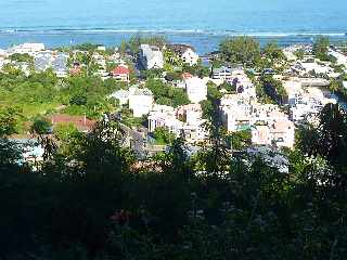 St-Leu - Sentier de Grand Etang - Vue sur le centre-ville