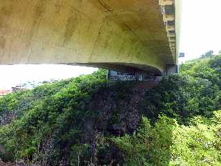 Pont sur la Ravine des Poux - Route des Tamarins