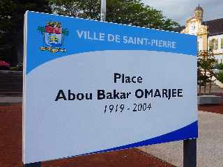 St-Pierre - Mail - Place Abou Bakar Omarjee