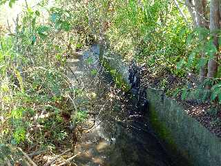 Canal de dcharge du rservoir SAPHIR de Dassy