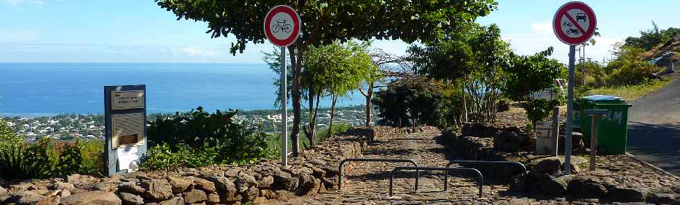 St-Paul - Chemin pav de Bellemne - Lougnon