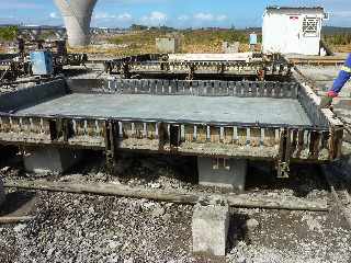 Chantier du pont sur la Rivire St-Etienne - 12 juillet 2012 - Atelier de fabrication des dalles