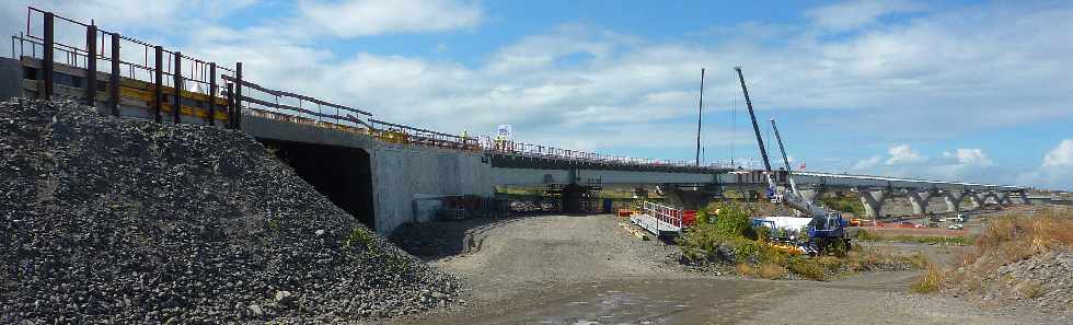 Chantier du pont sur la Rivière St-Etienne - 12 juillet 2012 - Pipo
