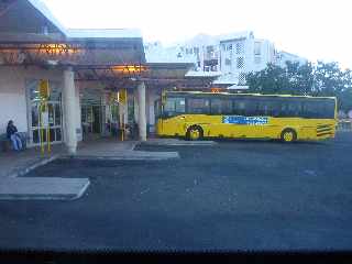 St-Pierre - Gare routire des Cars Jaunes