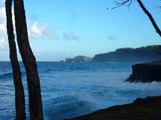 la Petite-le et le Piton de Grande Anse