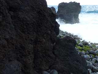 St-Joseph - Plage de galets - Vers le Cap Chevron