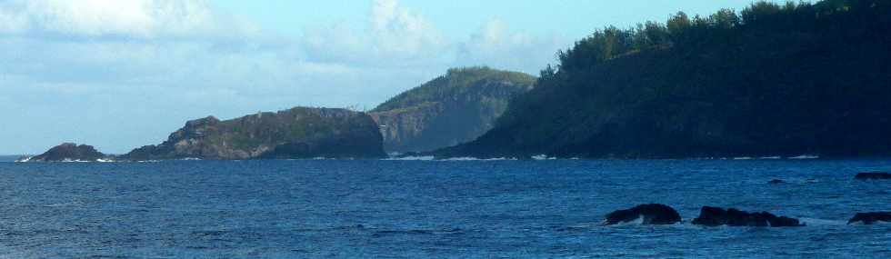 Petite-le et Piton de Grande Anse