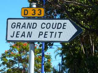 St-Joseph - Vers Grand Coude et Jean Petit