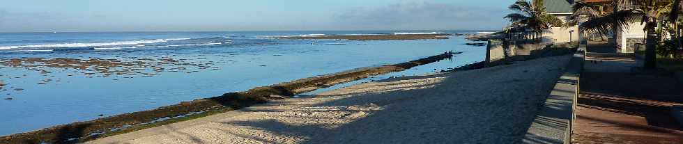 Août 2012 - Lagon de St-Pierre à marée basse - Coraux à découvert