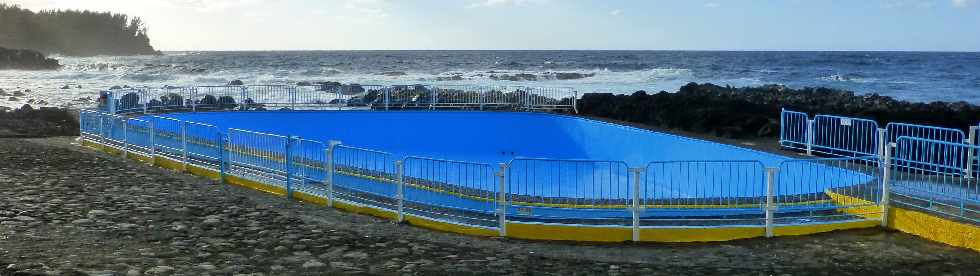 Piscine du Puits aux Anglais - St-Philippe -