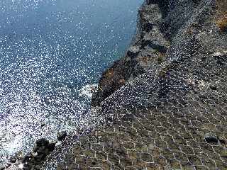 Falaises de St-Paul - Filets de protection