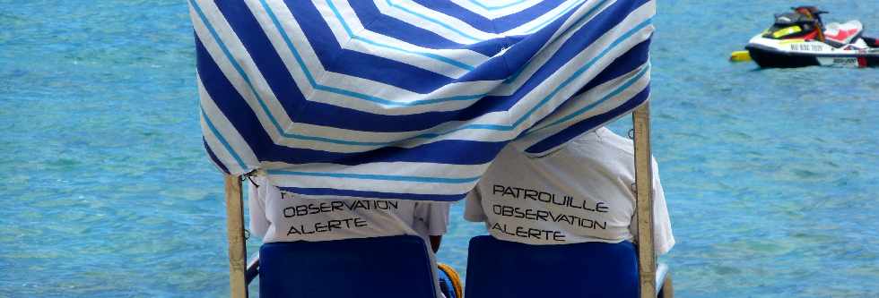 Plage de Boucan Canot - Patrouille observation alerte