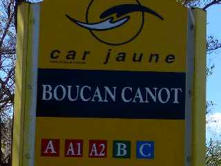 St-Paul - Boucan Canot - Arrt Car Jaune