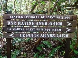 St-Philippe - Sentier littoral vers le Puits arabe  - Ravine Ango