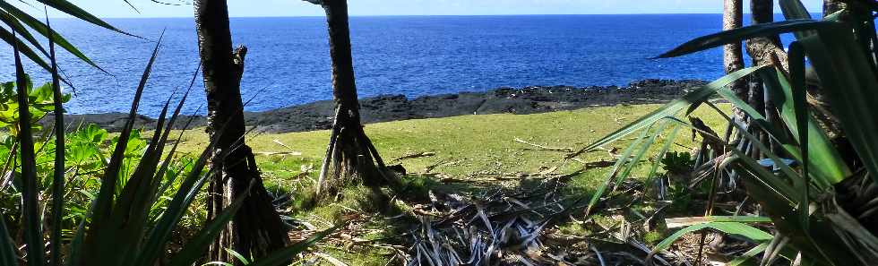 St-Philippe - Sentier littoral vers le Puits arabe