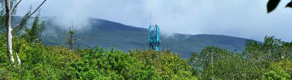 St-Philippe - Sentier littoral vers le Puits arabe