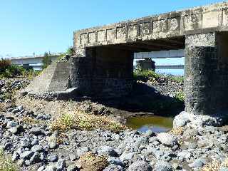 Ancien pont sur la Rivière St-Etienne - Culée C4 et Pile P3