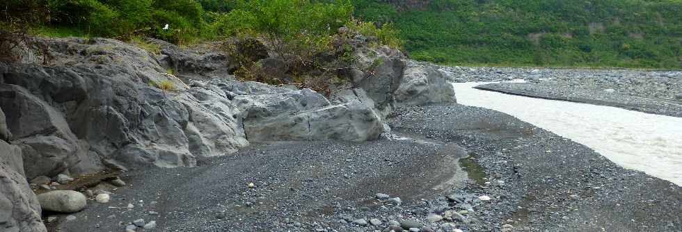Bras de Cilaos en amont du radier du Ouaki - 30 janvier 2013