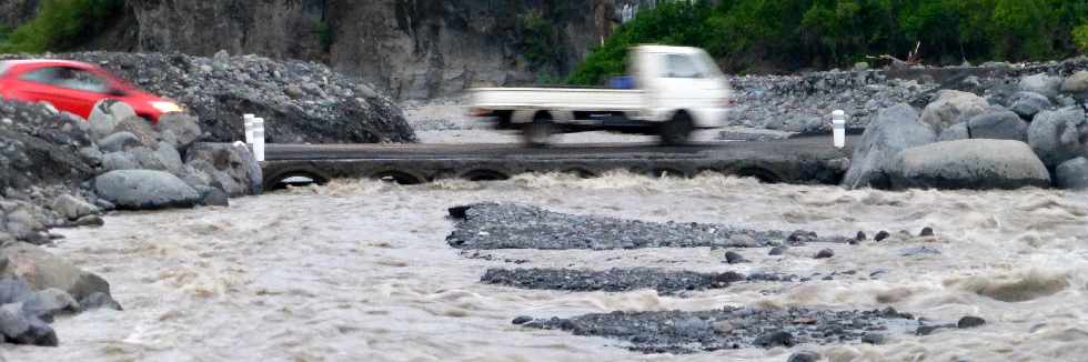 Radier du Ouaki - 31 janvier 2013 - Cyclone Felleng -