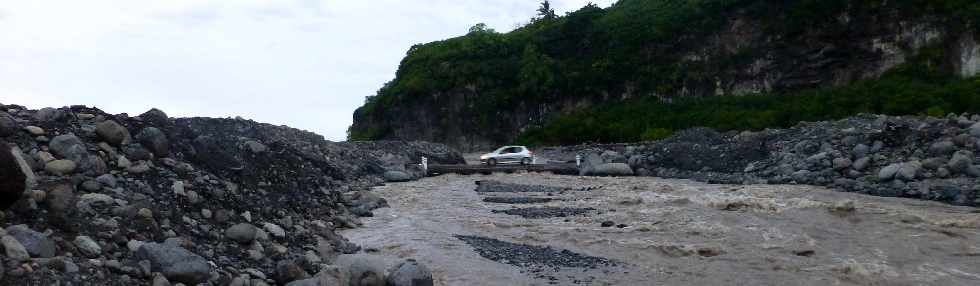 Radier du Ouaki - 31 janvier 2013 - Cyclone Felleng -