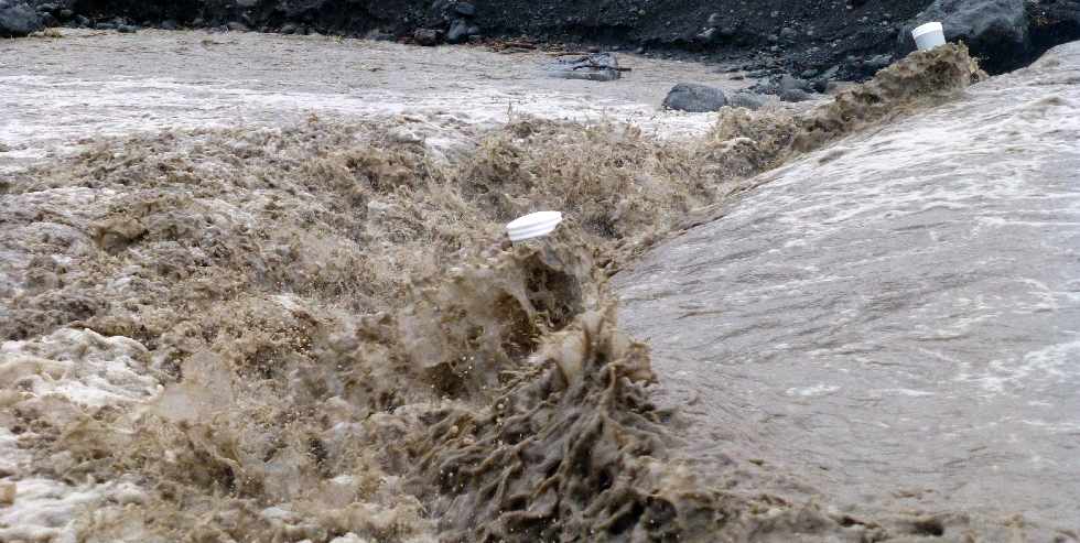 Cyclone Felleng - 31 janvier 2013 - Radier du Ouaki submergé - Bras de Cilaos