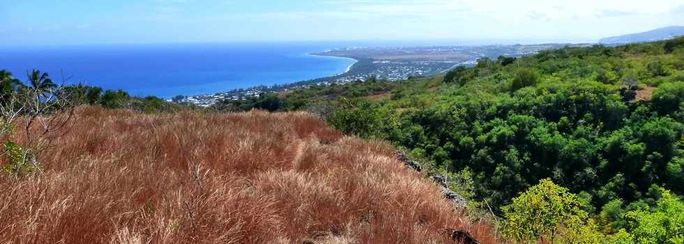 St-Paul -  ravine du Bernica - Sentier du Bassin Sandrine - Vue sur la baie de St-Paul