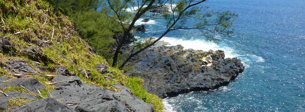 Dcembre 2013 - Ste-Rose - Sentier littoral vers les cascades -